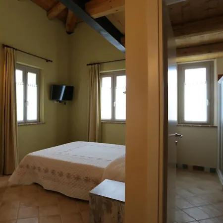 Marietta - Marche Bed and Breakfast Montemaggiore al Metauro