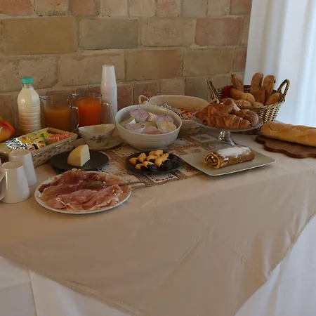 Marietta - Marche Bed & Breakfast Montemaggiore al Metauro