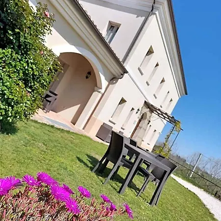 Nocleg ze śniadaniem Marietta - Marche 4*