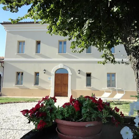 Marietta - Marche Bed & Breakfast Montemaggiore al Metauro