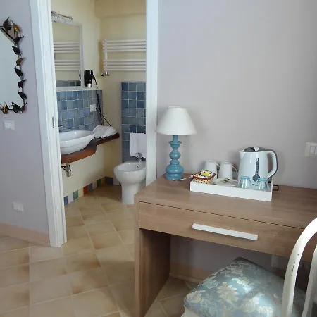 Bed and Breakfast Marietta - Marche 4*